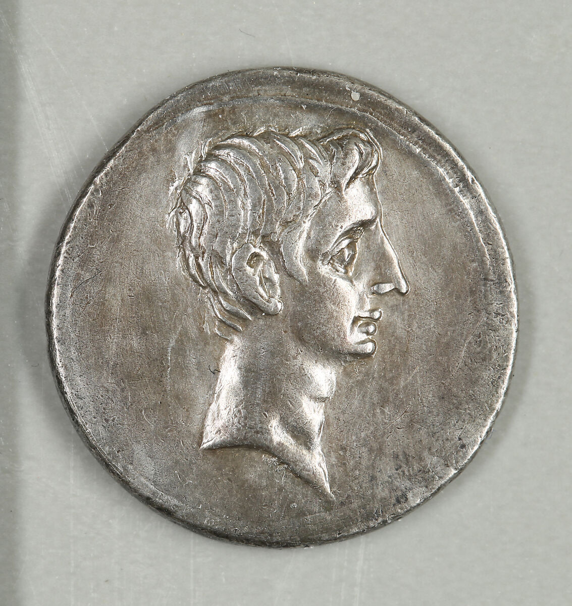 Silver denarius of Octavian, Silver, Roman 