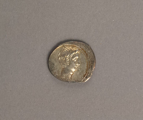Silver denarius of Octavian (Augustus)