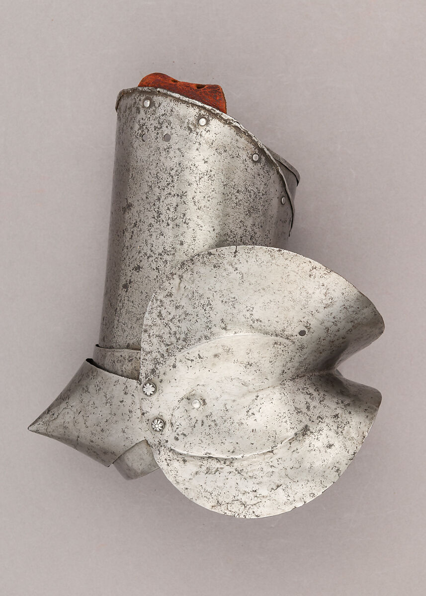 Composed Armor, Right pauldron (shoulder defense) marked by Matthes Deutsch (German, Landshut, documented 1485–1505), Steel, iron, copper alloy (latten), leather, brass, European, Italian and German