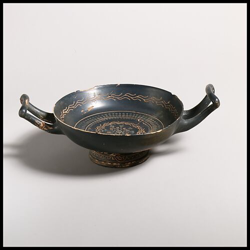 Terracotta kylix (drinking cup)