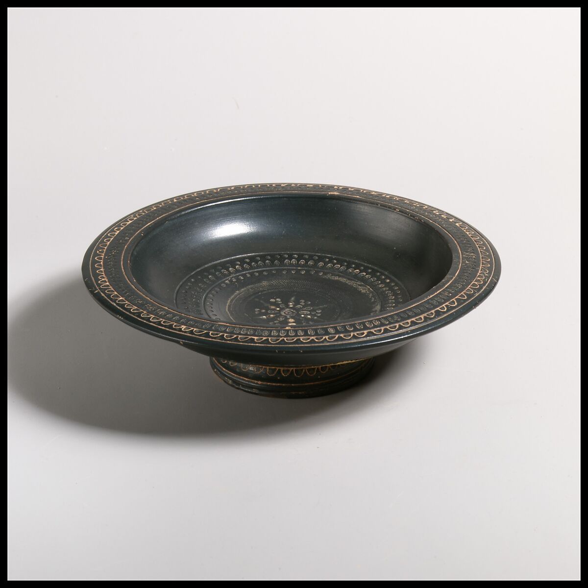 Terracotta dish, Terracotta, Greek, South Italian, Campanian, Teano 