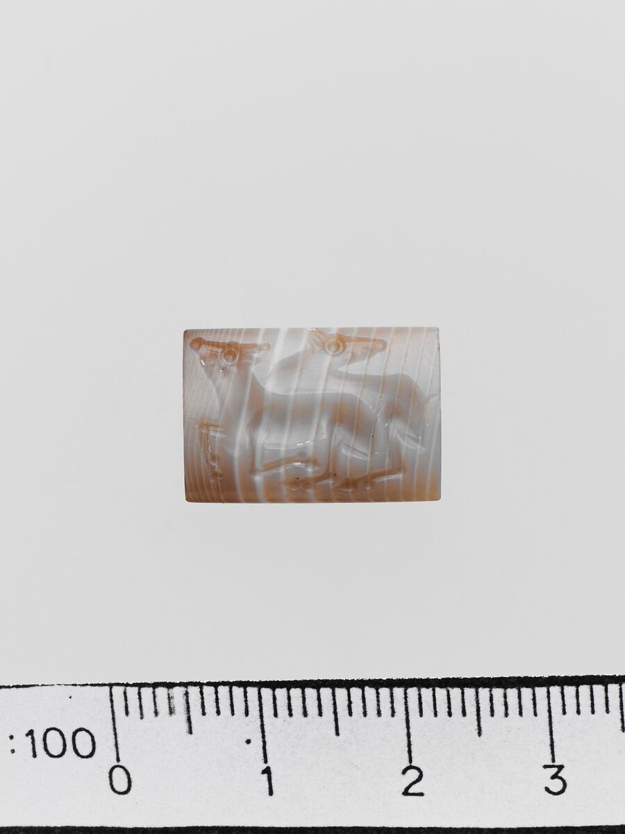 Banded agate cushion-shaped seal, Agate, Minoan 