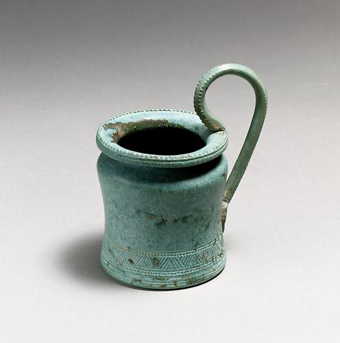 Bronze kyathos (ladle)