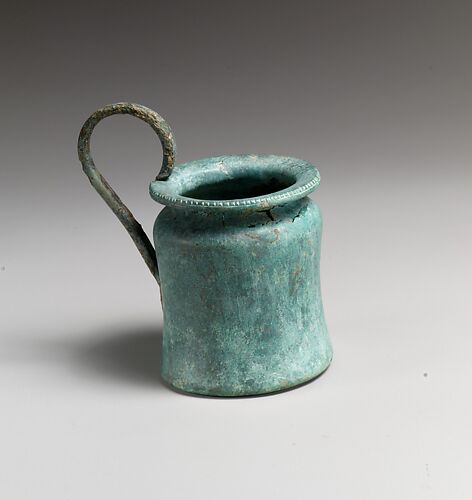 Bronze kyathos (ladle)