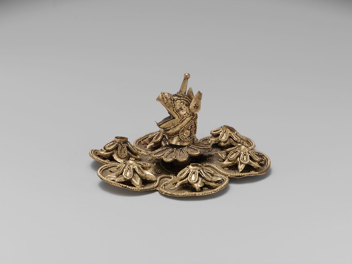 Gold rosette with the head of a griffin, Gold, Greek, Rhodian ?