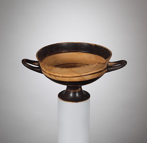 Terracotta kylix (drinking cup)