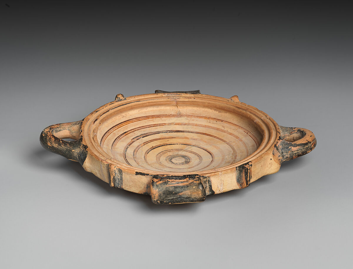 Shallow terracotta dish with lid, Terracotta, Lydian