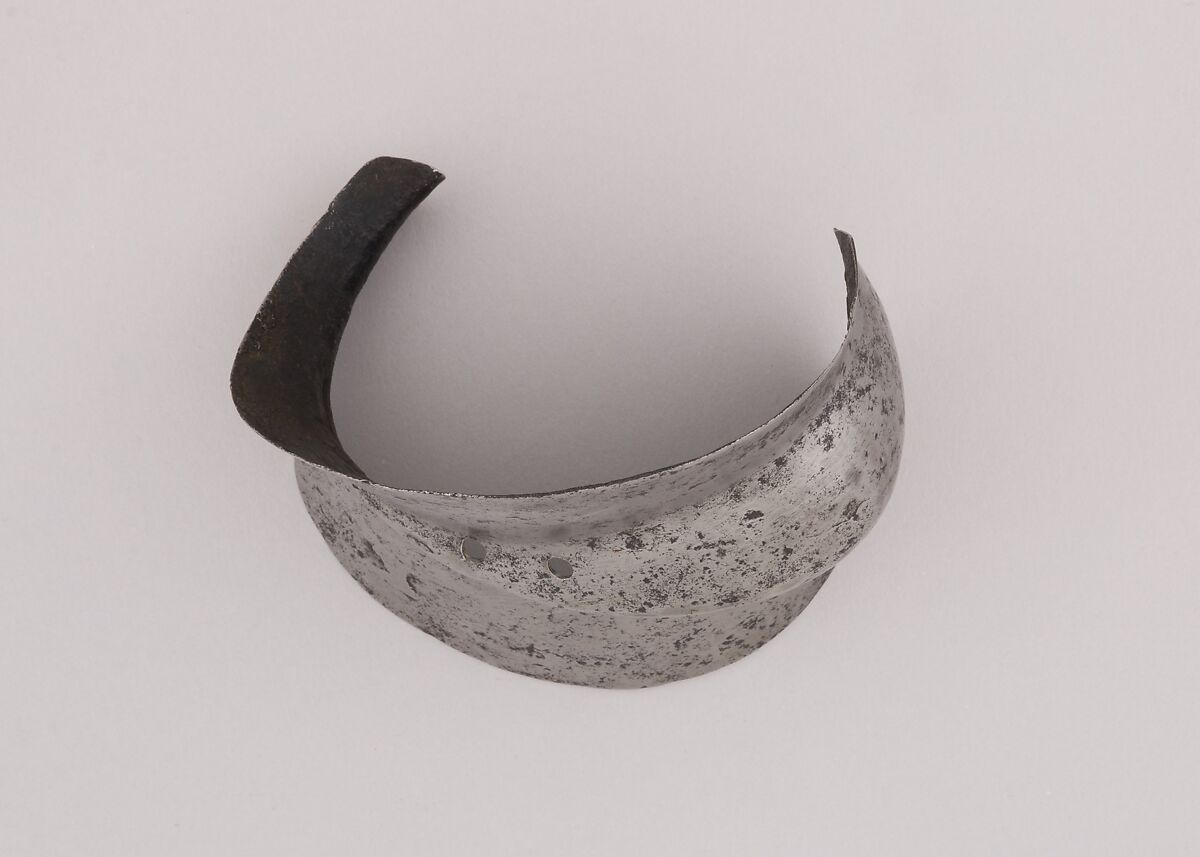 Pair of Elbow Defenses (Couters), Steel, Spanish