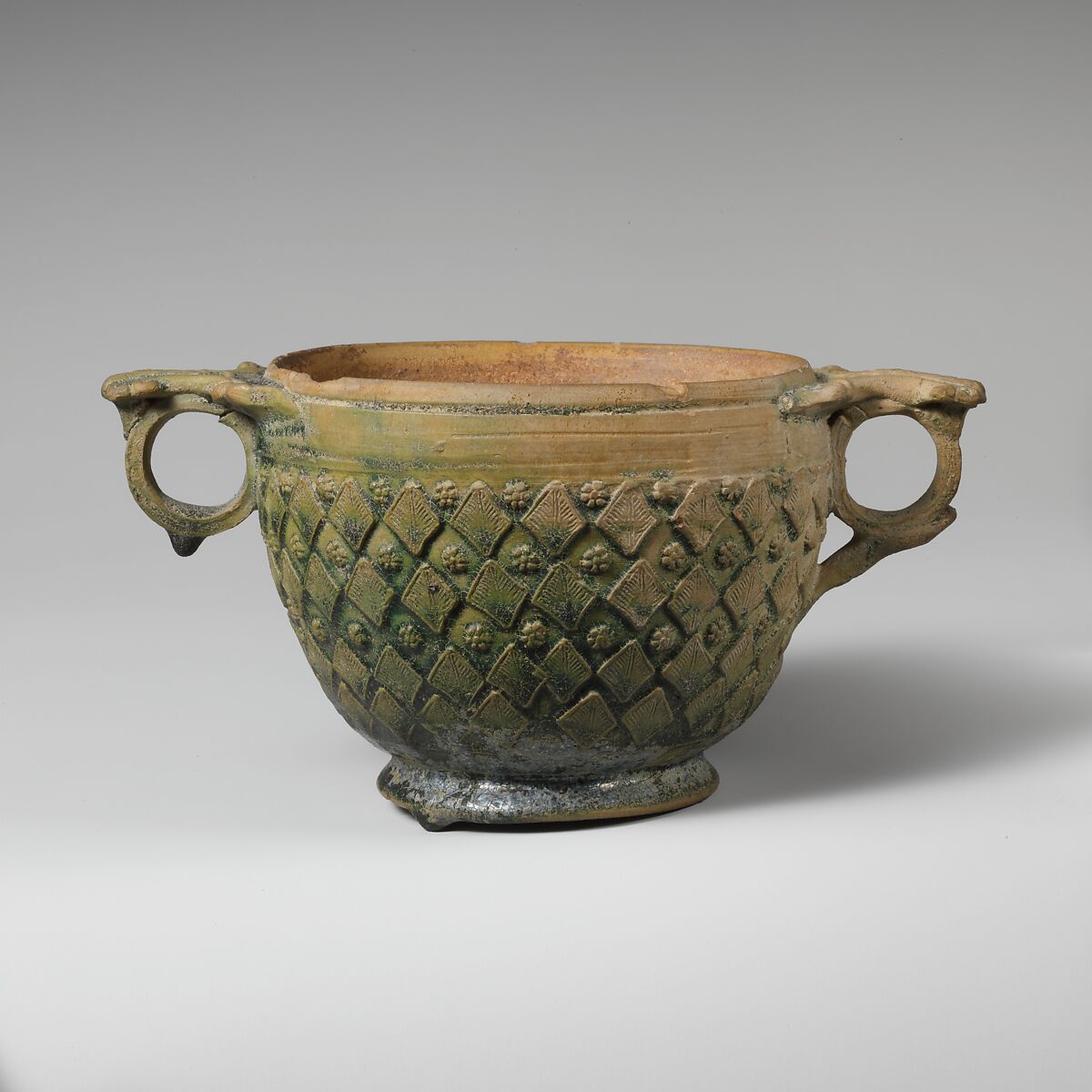 Terracotta scyphus (drinking cup), Terracotta, Roman 