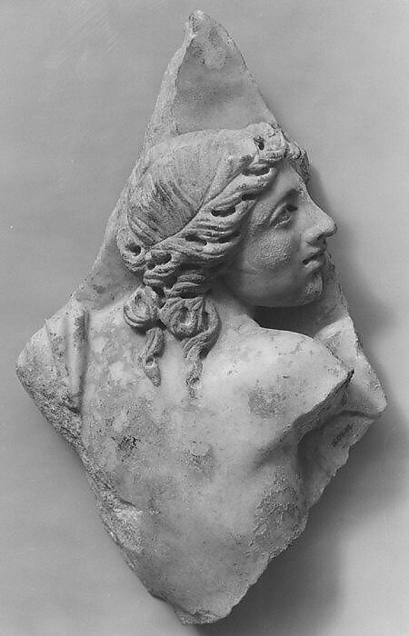 Marble sarcophagus fragment: female figure, perhaps a nereid, Marble, Roman 