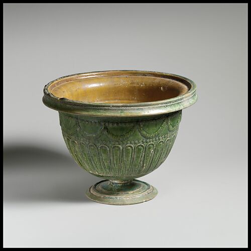 Terracotta stemmed bowl