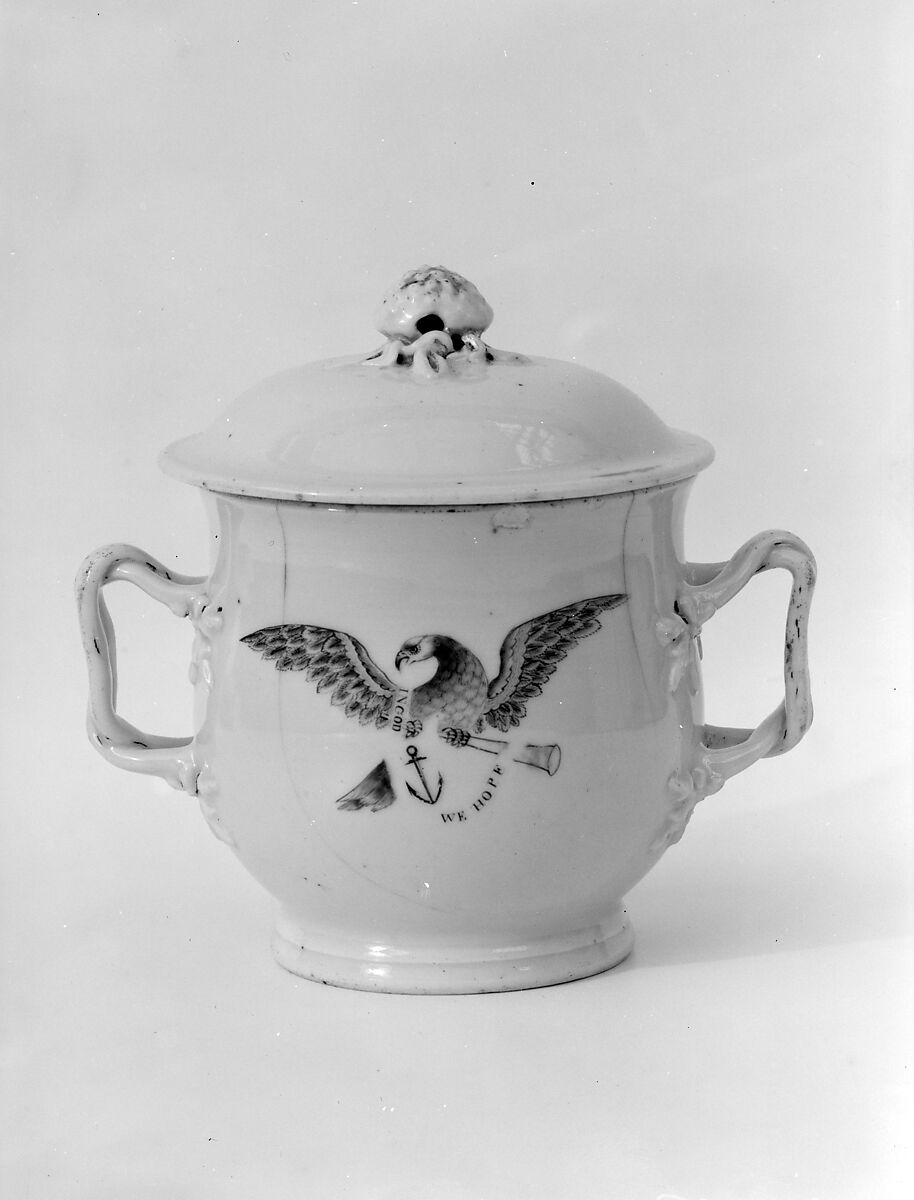 Covered Sugar Bowl, Porcelain, Chinese