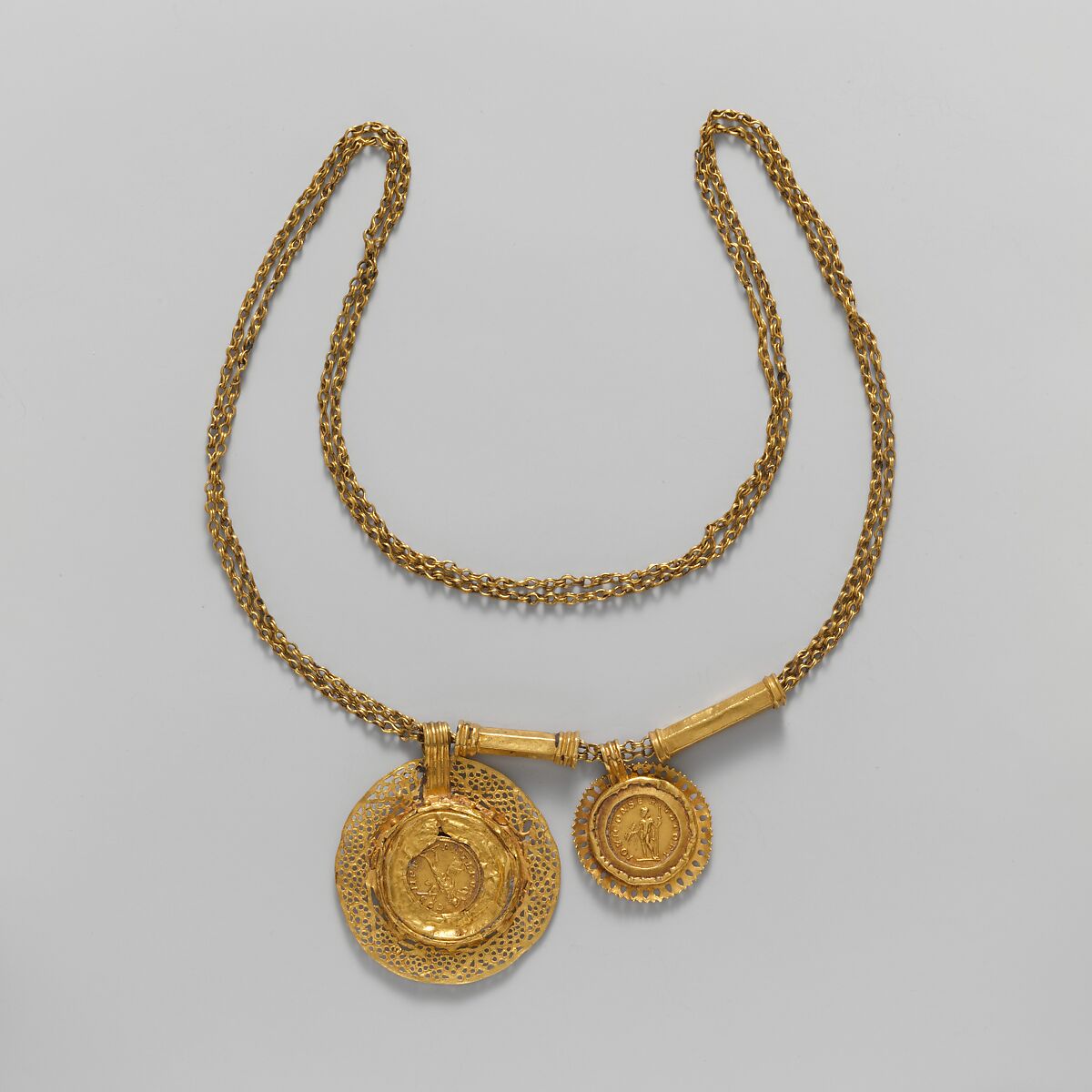 Gold necklace with coin pendants, Gold, Roman