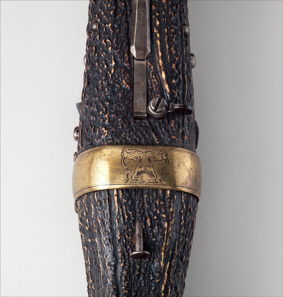 Crossbow (Halbe Rüstung) with Winder (Cranequin), Crossbow by Johann Gottfried Hänisch the Elder (German, Dresden 1696–1778), Steel, wood, staghorn, copper alloy, hemp, wool, gold, iron alloy, German, Dresden