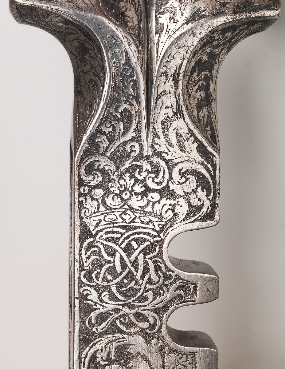 Cranequin (Crossbow Winder), Steel, horn (bovine), copper alloy, gold, hemp, leather, German, probably Nuremberg