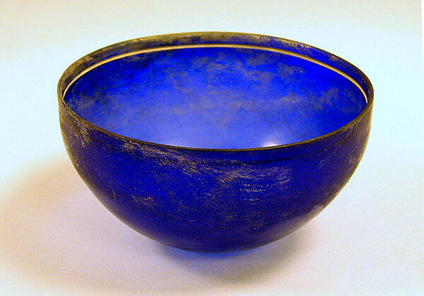 Glass hemispherical bowl