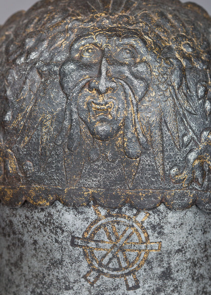 Right Poleyn (Knee Defense) from an Armor of Claude Gouffier (1501–1570), Steel, copper alloy, gold, French