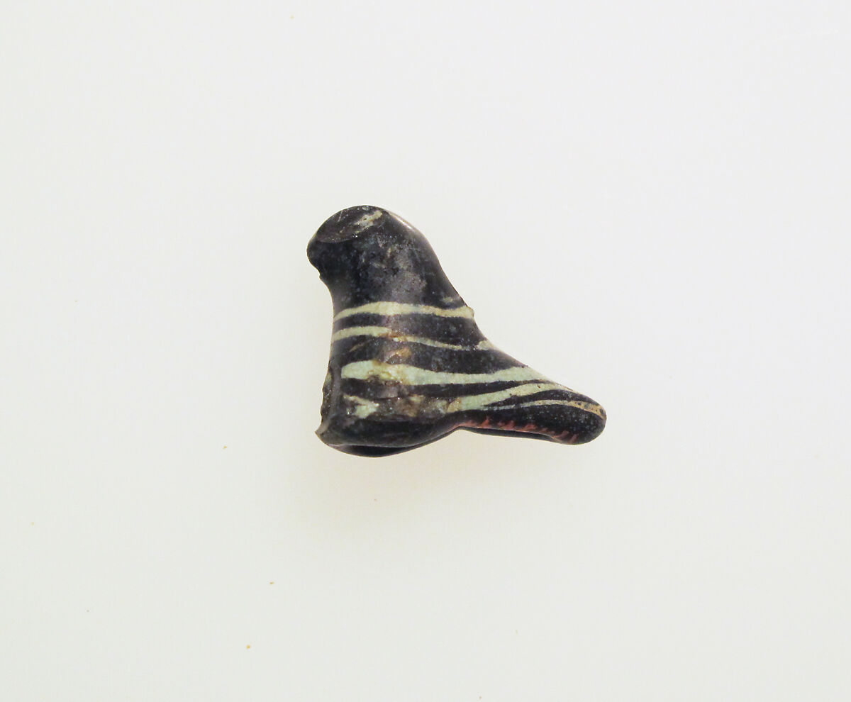 Glass pendant in the form of a bird, Glass, Phoenician or Carthaginian 