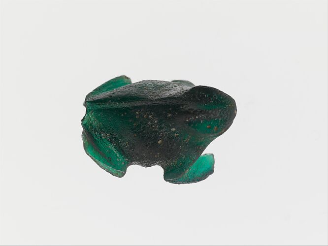 Glass pendant in the form of a frog