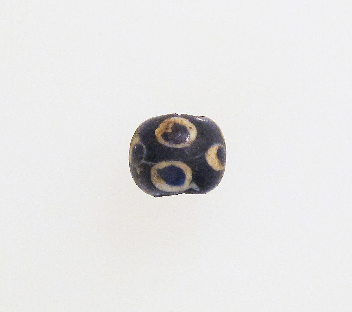 Glass eye bead, Glass 