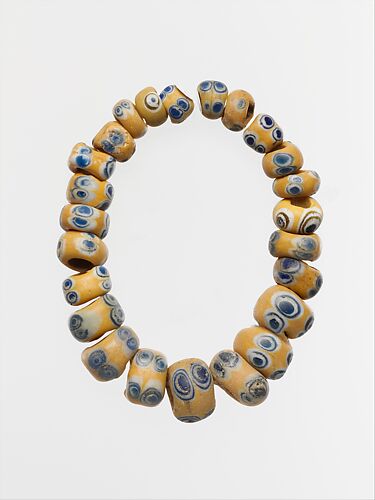 Glass eye beads