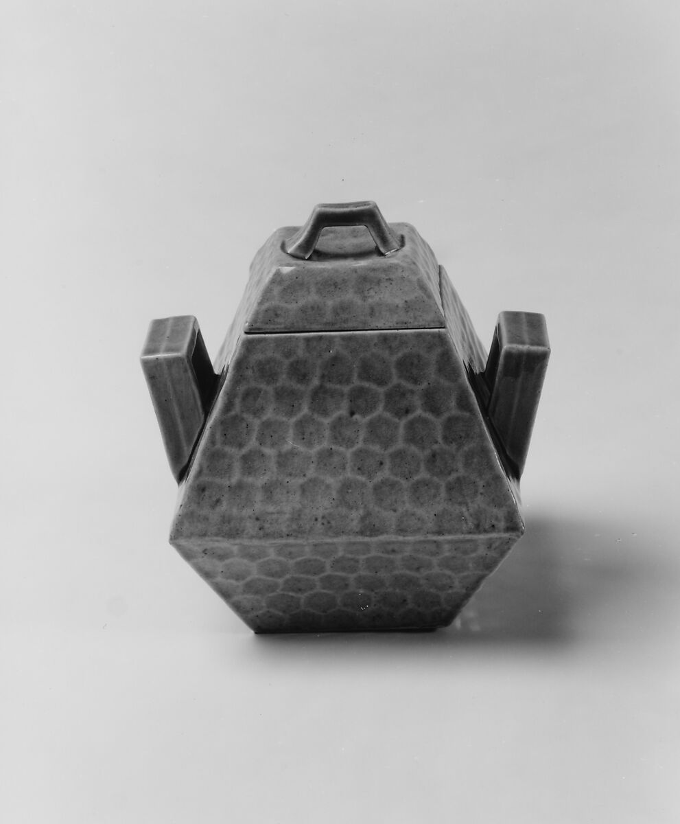 Covered Sugar Bowl, Chelsea Keramic Art Works (1872–1889), Earthenware, American