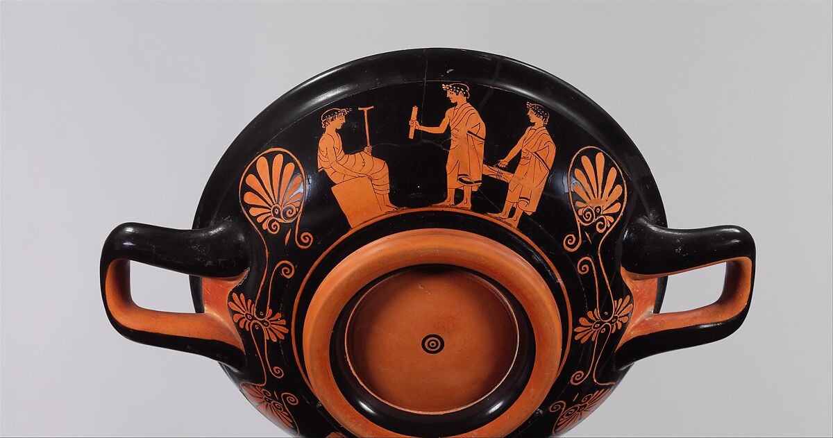 Terracotta kylix (drinking cup), Attributed to the Painter of Munich 2660, Terracotta, Greek, Attic 