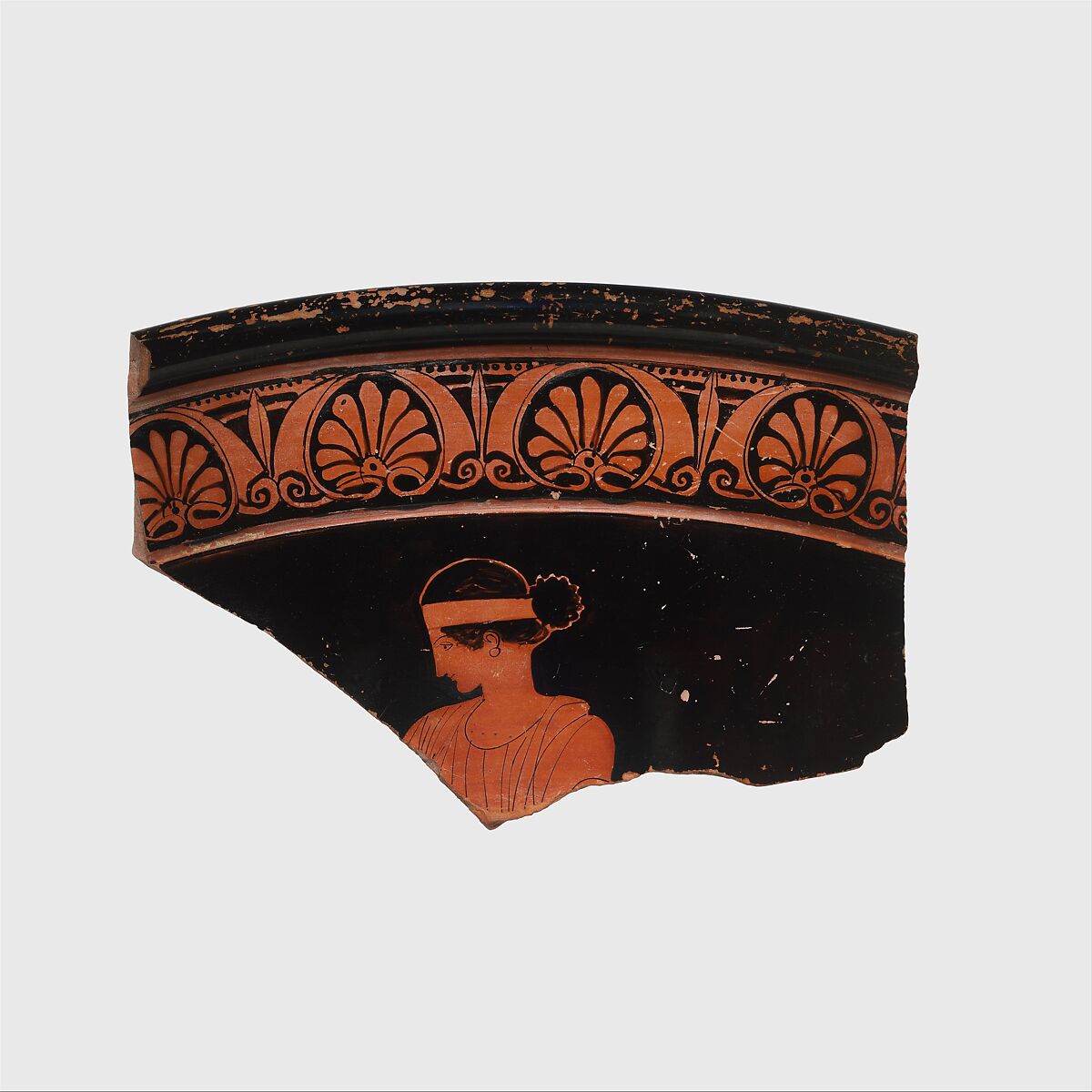 Fragment of a terracotta calyx-krater (bowl for mixing wine and water), Attributed to the Chicago Painter, Terracotta, Greek, Attic 