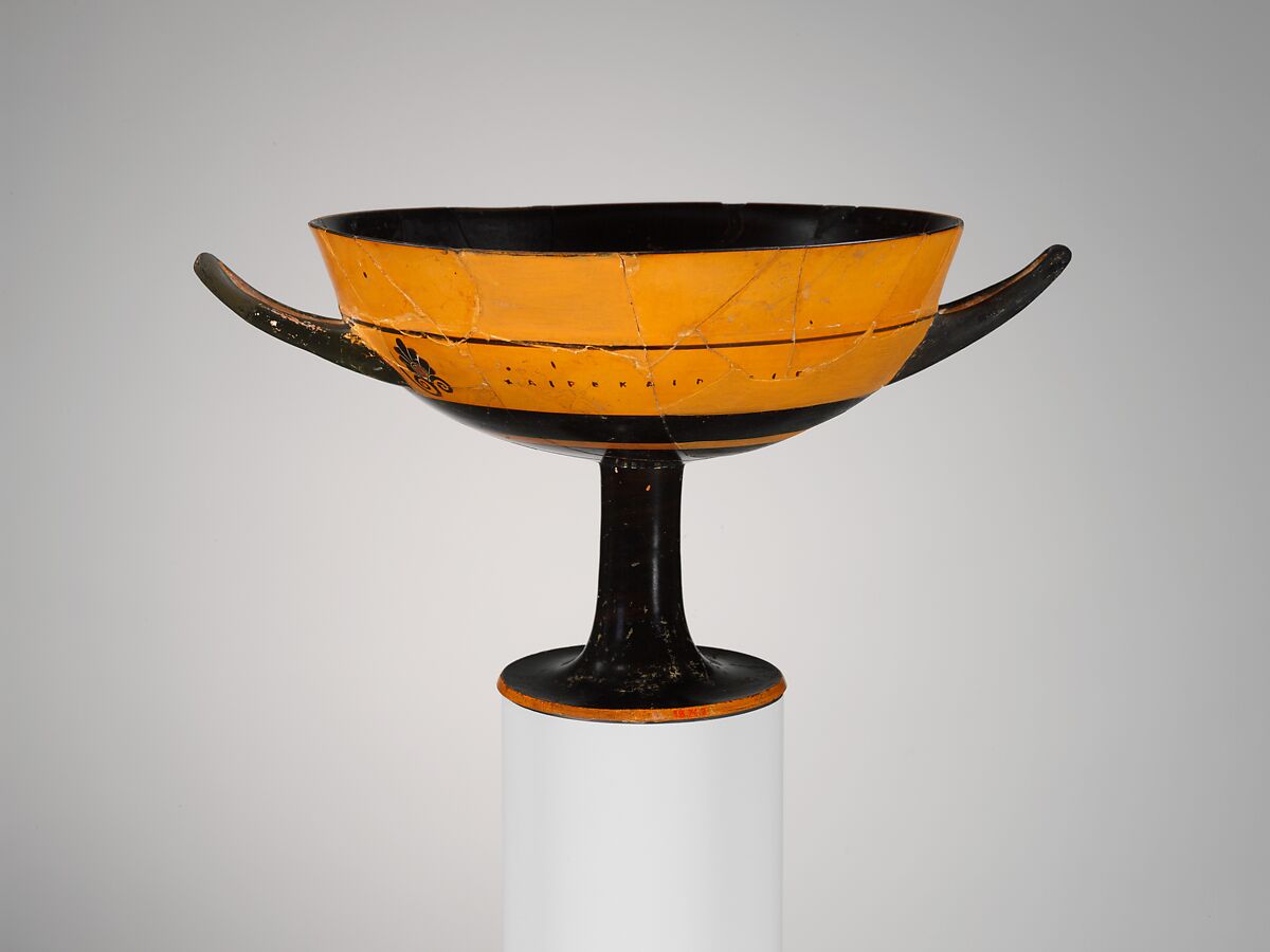 Terracotta kylix: lip-cup (drinking cup), Attributed to the Tleson Painter, Terracotta, Greek, Attic