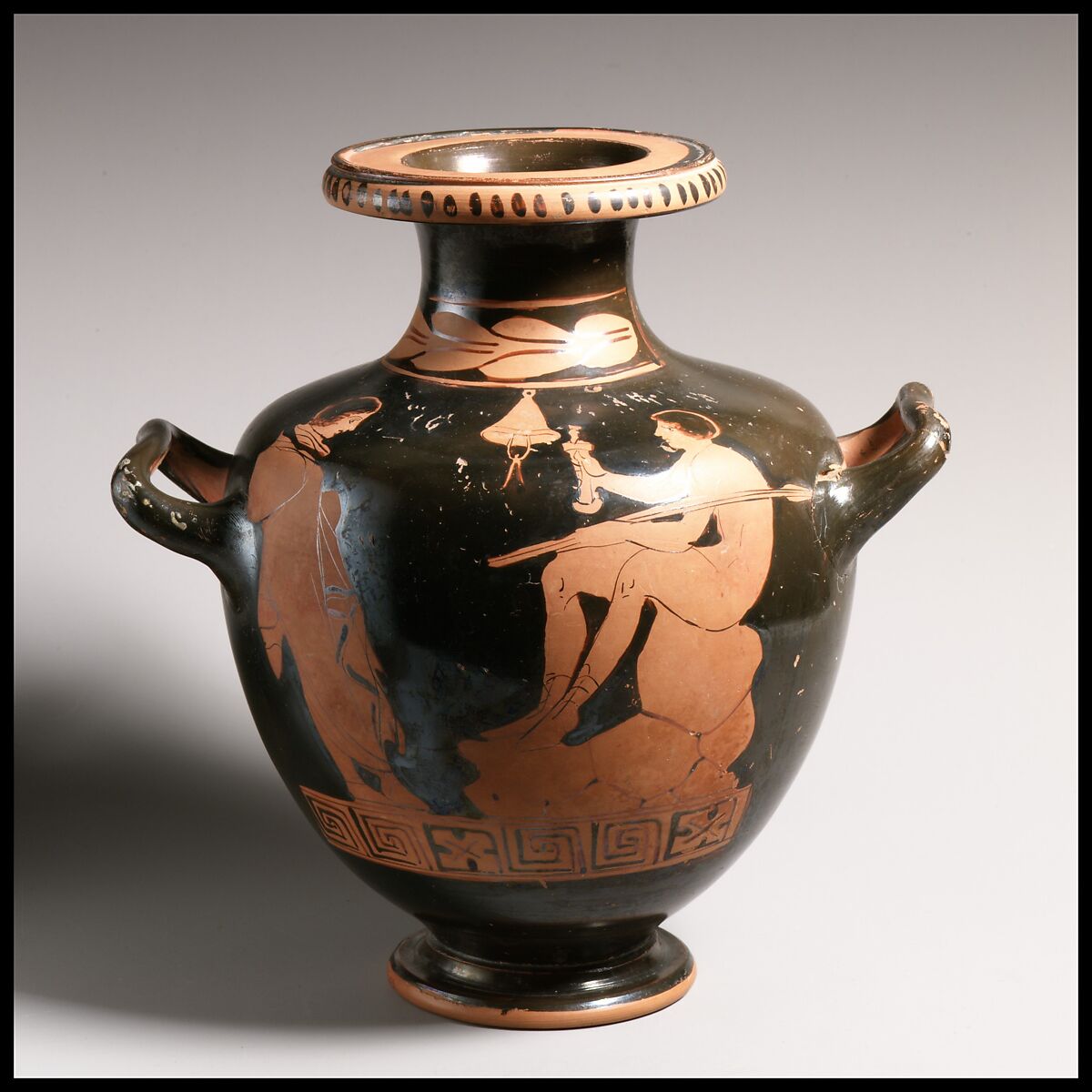 Hydria, Attributed to the Workshop of the Creusa Painter, Terracotta, Greek, South Italian, Lucanian 