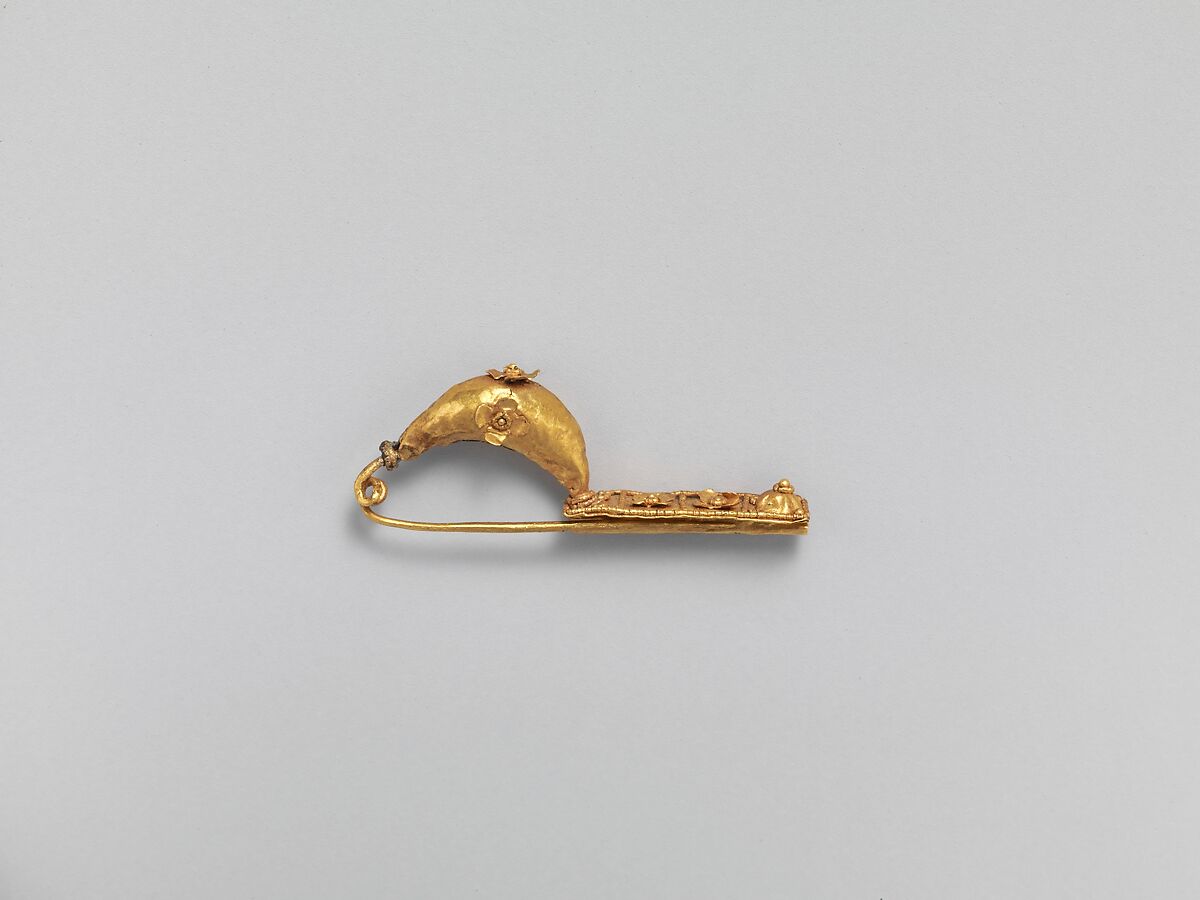 Gold sanguisuga-type fibula (safety pin), Gold, Etruscan 