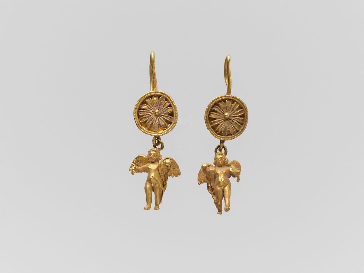 Pair of gold disk earrings with pendant Erotes, Gold, Greek 