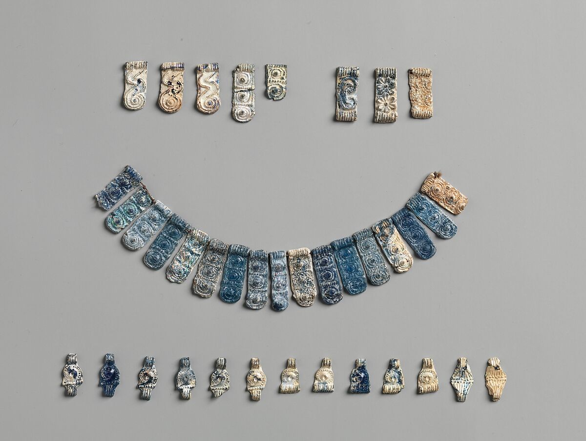 Glass ornaments, Glass, Helladic, Mycenaean 