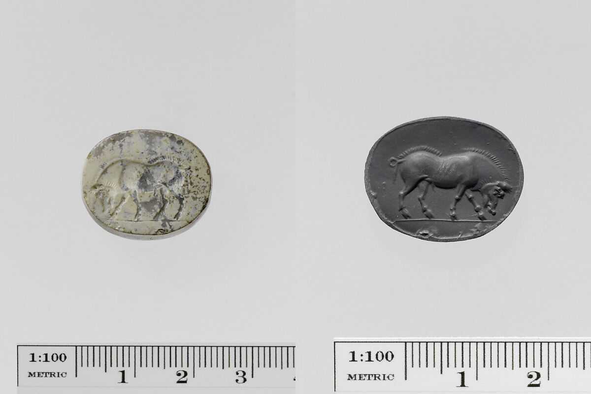 Chalcedony scaraboid seal, Chalcedony, burnt carnelian ?, Greek