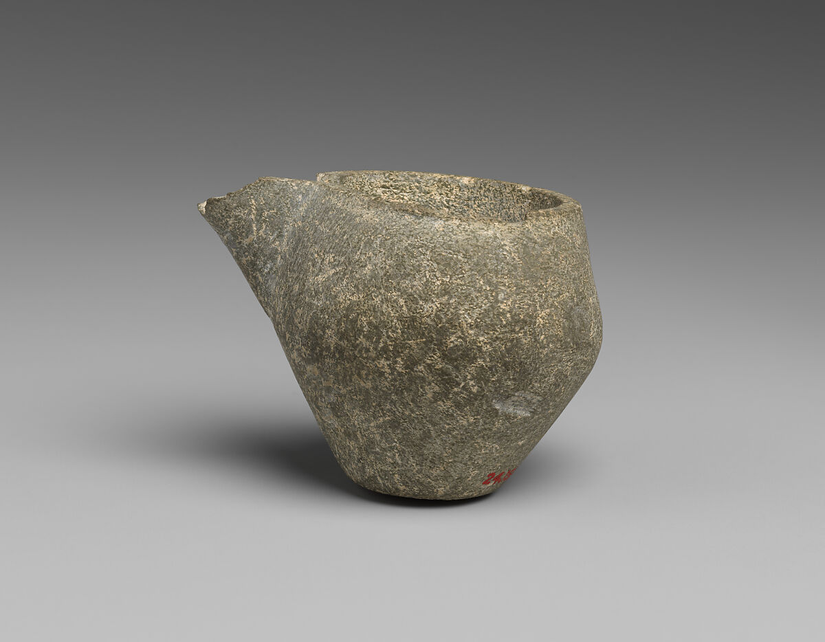 Chlorite spouted carinated cup, Chlorite, Minoan