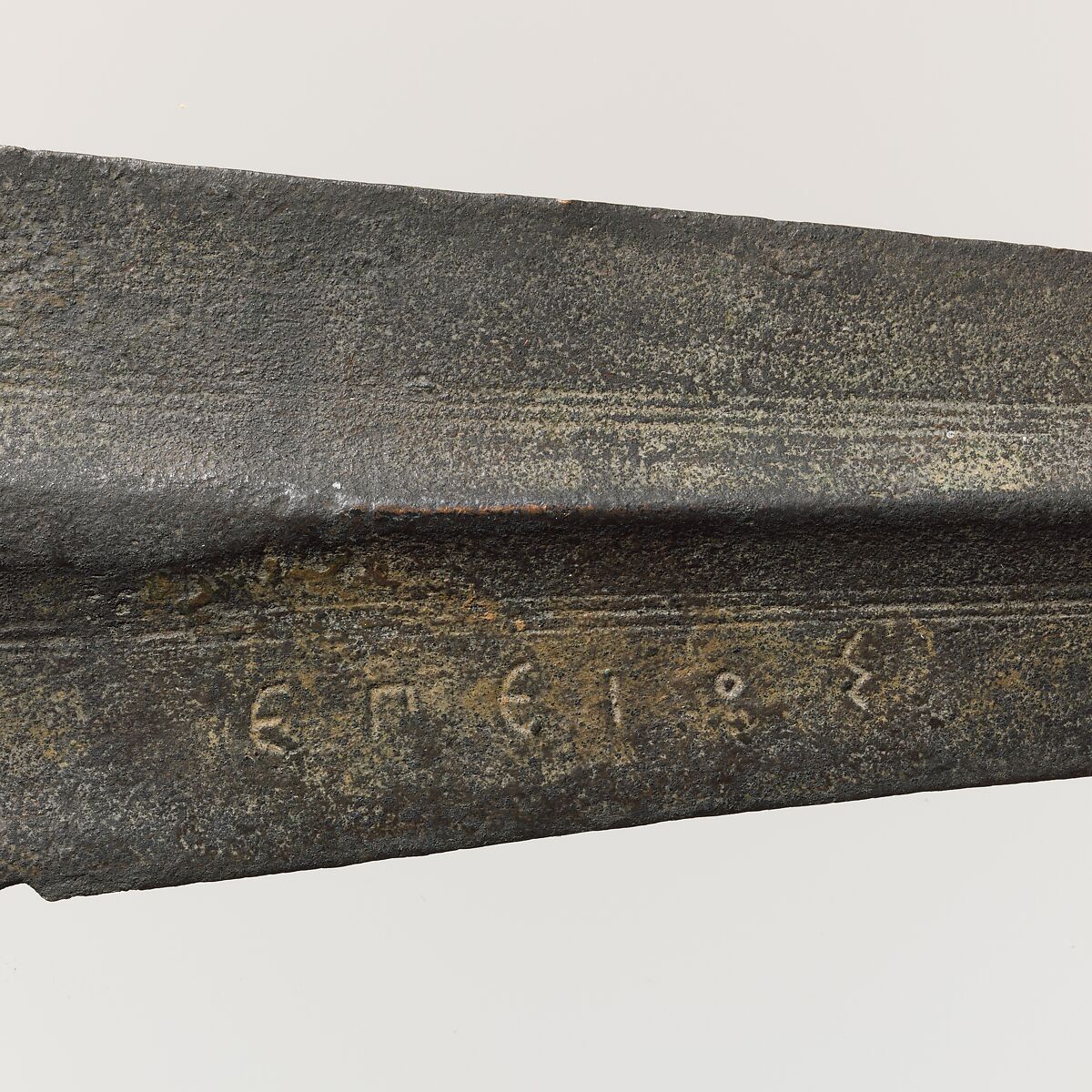 Arsenical copper dagger with midrib, Bronze, Mycenaean or Italic