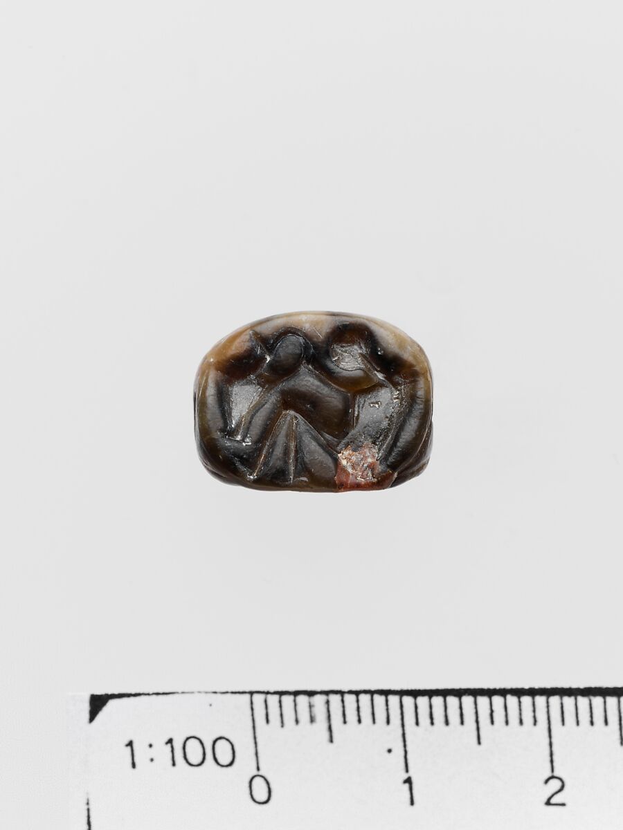 Prism, triangular seal, Steatite, Minoan 