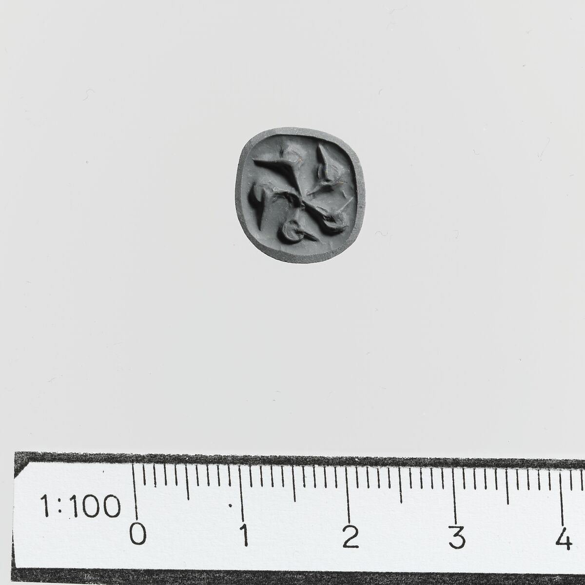 Steatite triangular prism, Serpentine, Minoan