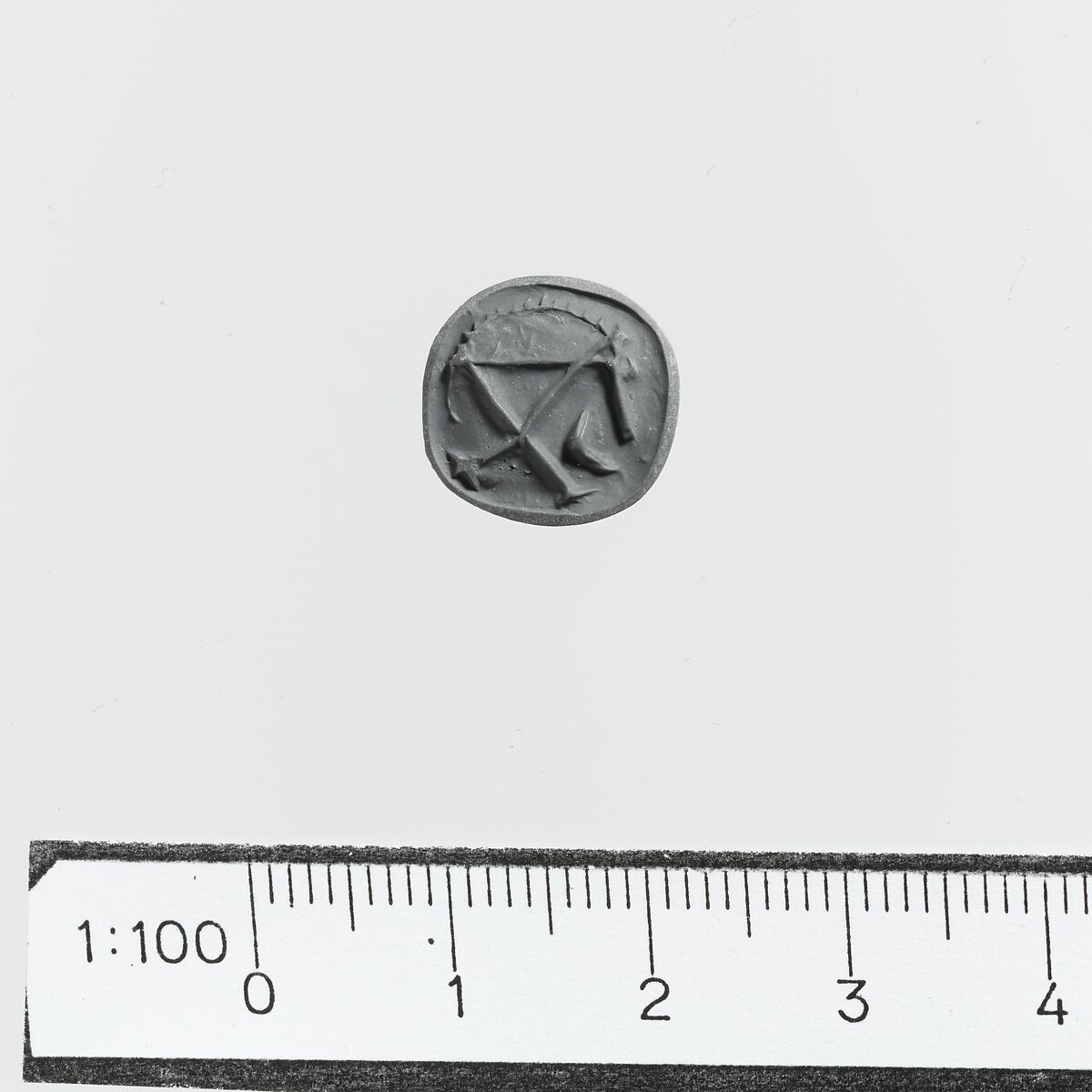 Steatite triangular prism, Serpentine, Minoan