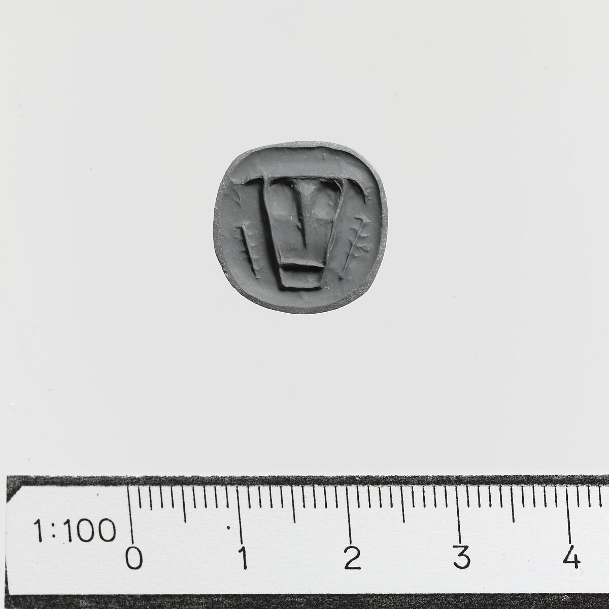 Steatite triangular prism, Steatite, Minoan