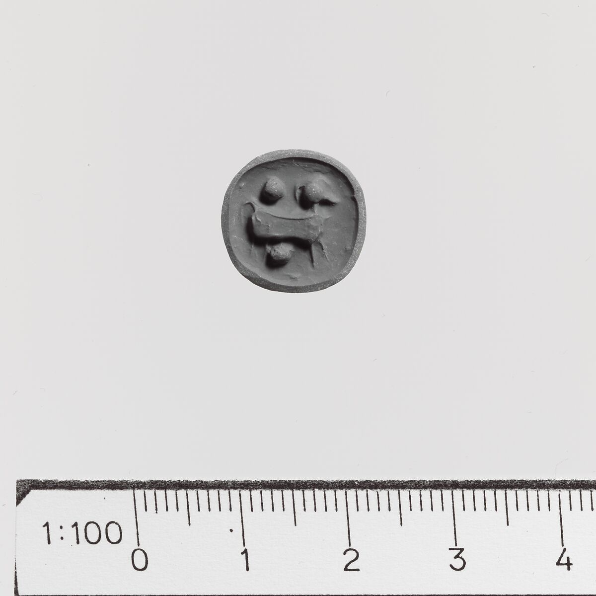 Seal, Serpentine (burnt), Minoan, Crete