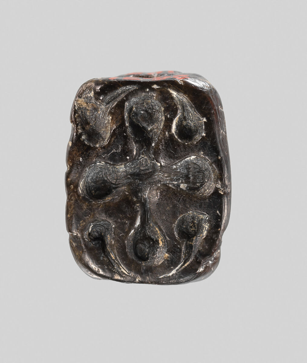 Steatite triangular prism, Steatite, Minoan