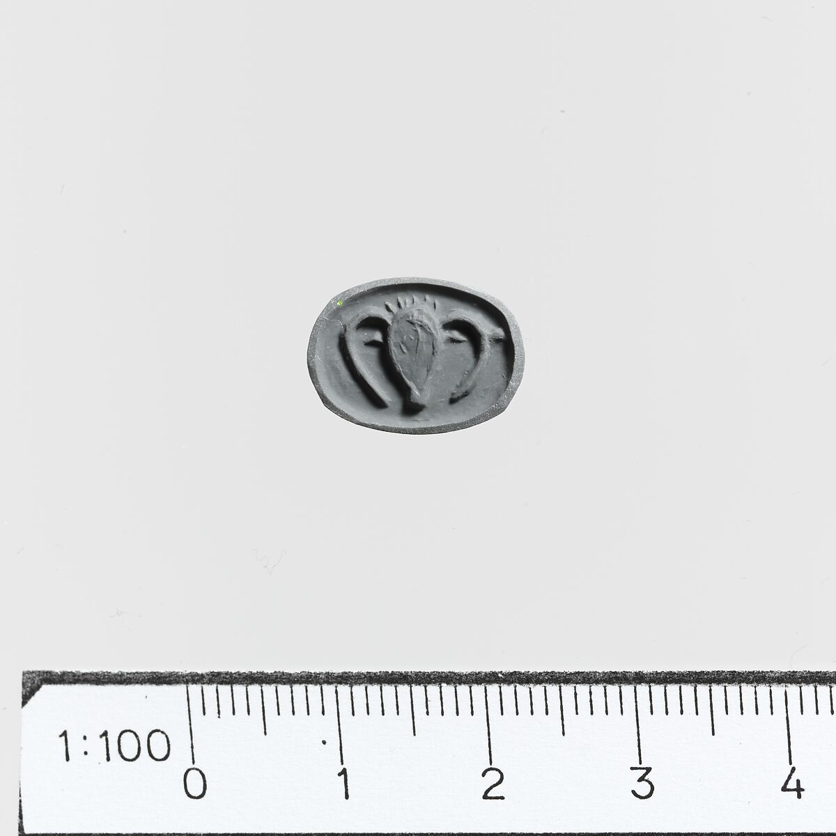 Seal, amygdaloid, Serpentine, Minoan, Crete