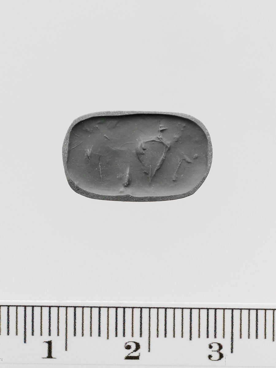 Steatite triangular prism, Serpentine, Minoan