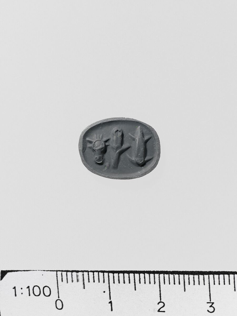 Jasper triangular prism, Carnelian agate, Minoan