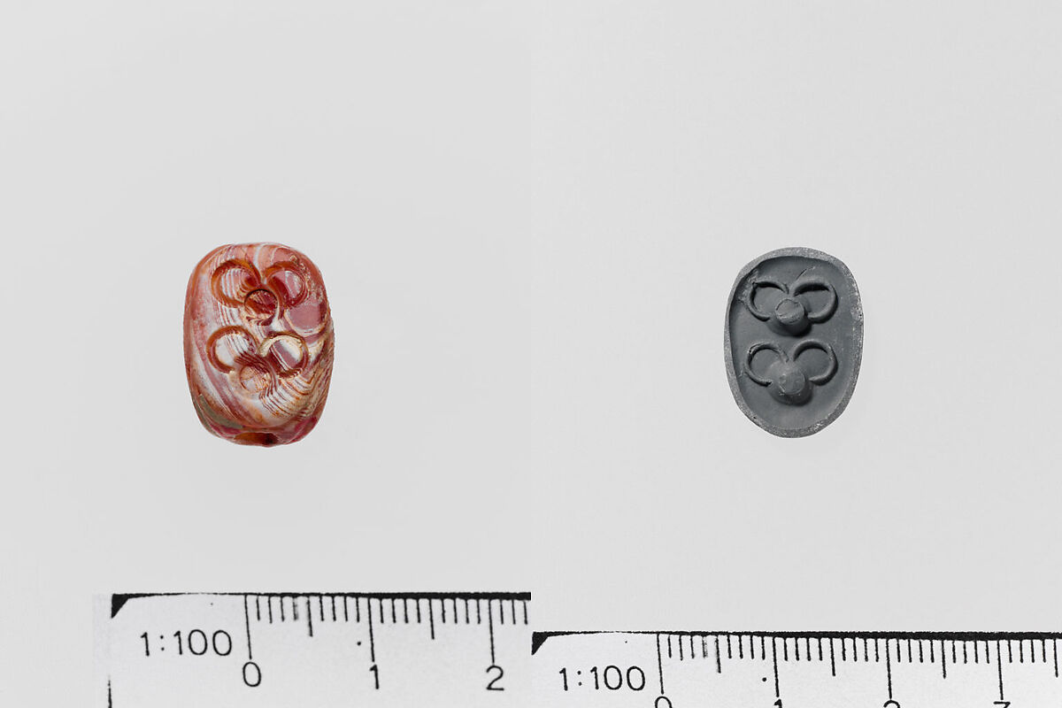 Jasper triangular prism, Carnelian agate, Minoan