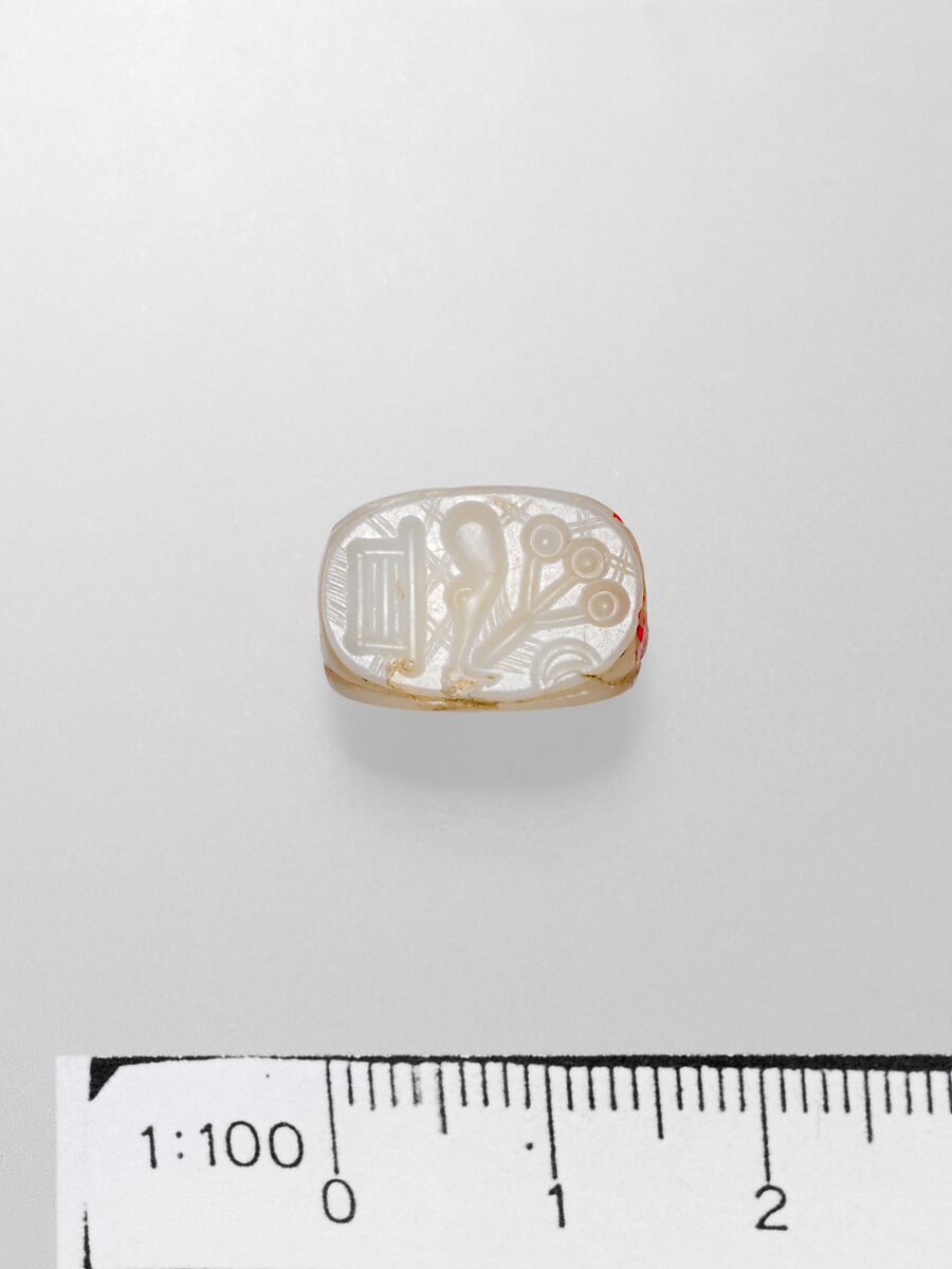 Agate triangular prism, Agate, Minoan