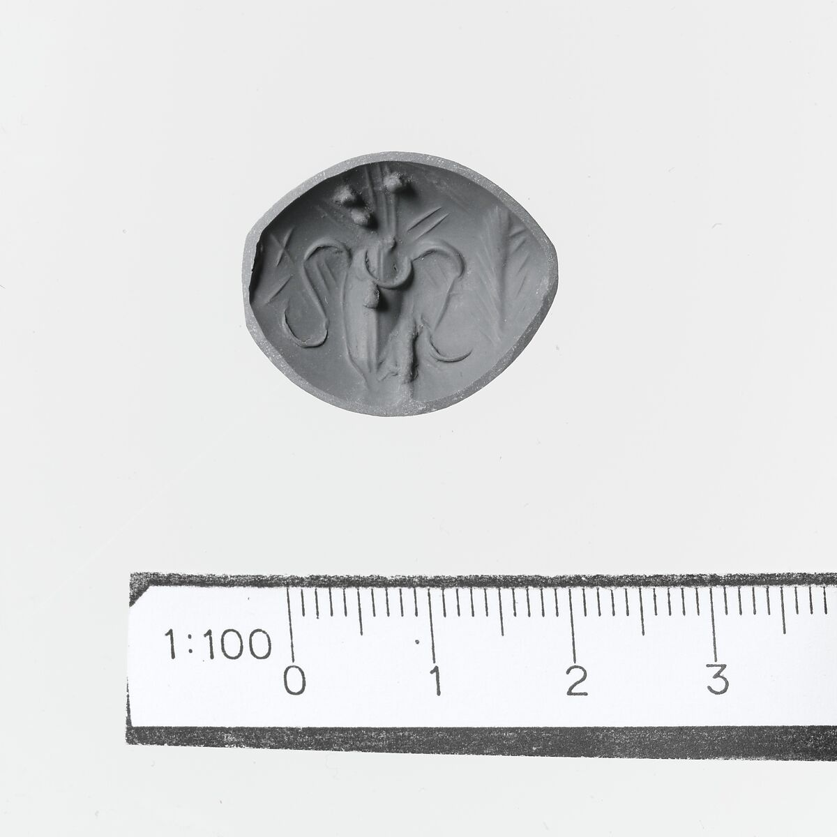 Seal, Carnelian agate, Minoan, Crete