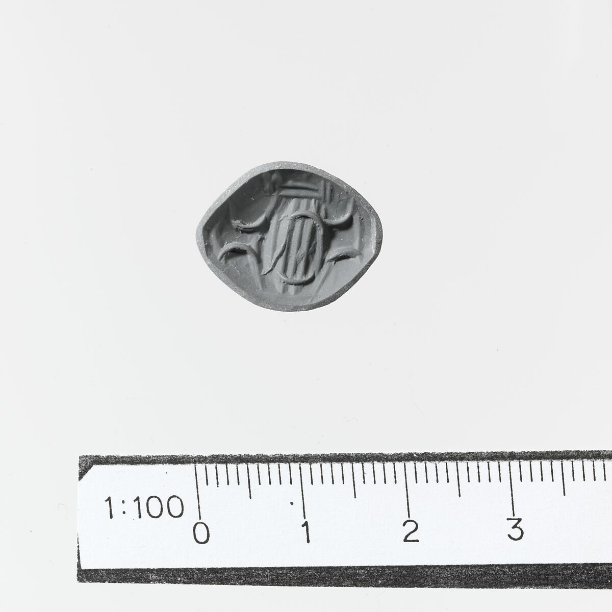 Seal, Carnelian agate (burnt), Minoan, Crete