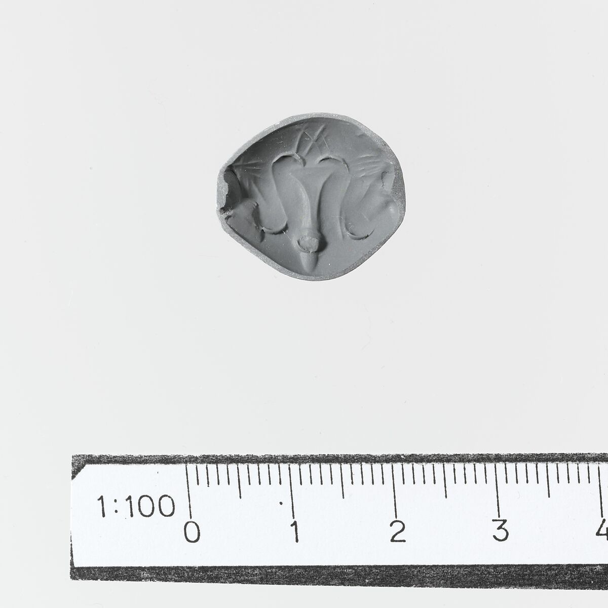 Carnelian amygdaloid seal, Carnelian, Minoan